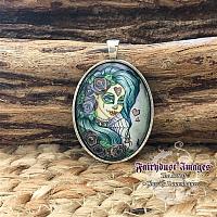 Spider Bite - Day of the Dead - Cameo Pendant Necklace